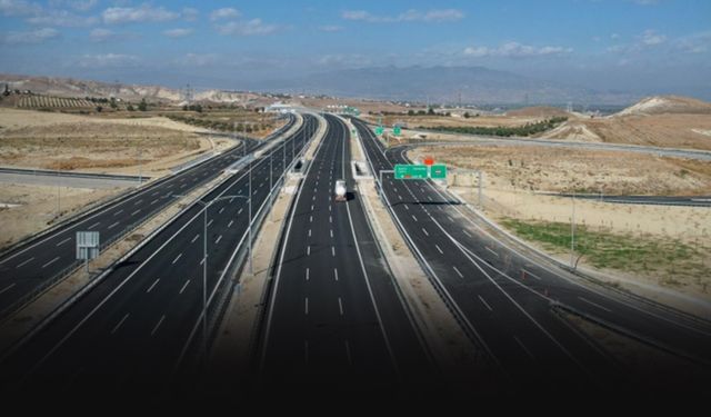 Beklenen otoyol trafiğe açıldı... Yolculuk süresi 55 dakikaya düştü!