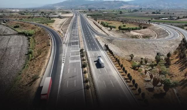 Beklenen otoyol 17 Ekimde trafiğe açılıyor... 2 saatlik yol 55 dakikaya düştü