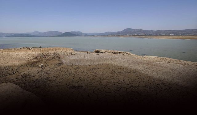 İzmir için korkutan senaryo... 50 yıl sonra daha sıcak, daha kurak olacak!