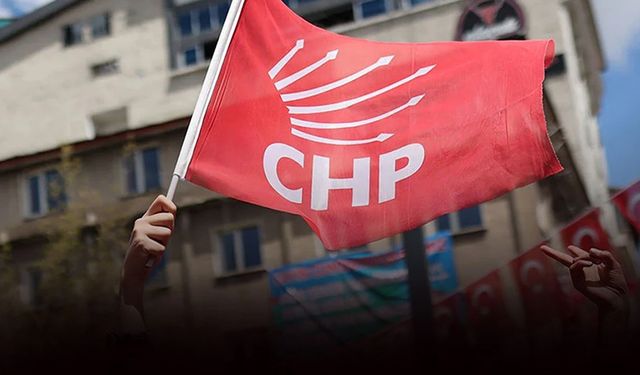 CHP İzmir'in gençlerinde MYK yarışı başladı... Kim kimi destekliyor?