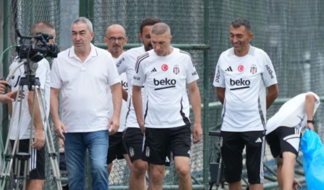 Beşiktaş'ta peş peşe istifalar devam ediyor!