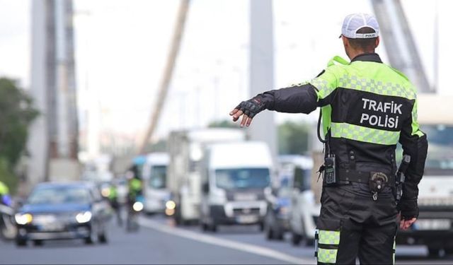 Trafik cezalarına büyük zam... Bunları yapan yandı!