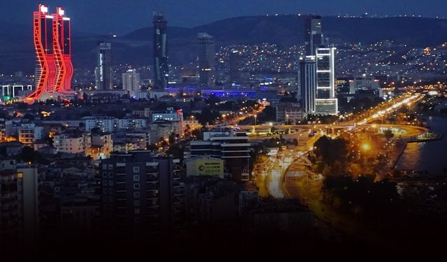 Dünyanın 100 'marka şehri' açıklandı... İzmir de listede!