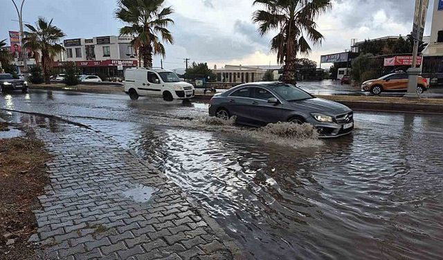 Bodrum’da sağanak etkili oldu