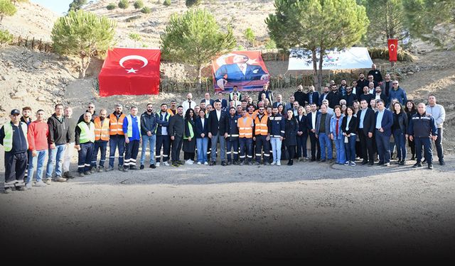 Çiğli'de iklim krizine karşı yeşil adım... 500 fidan toprakla buluştu