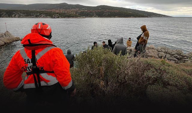 Yardım talebinde bulundular! İzmir'de 141 kaçak göçmen kurtarıldı