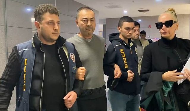 Serdar Ortaç sosyal medya hesaplarını kapattı!