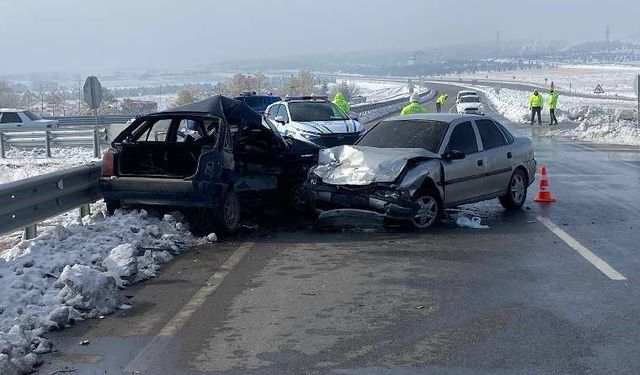 Feci kaza... Ölü ve yaralılar var!