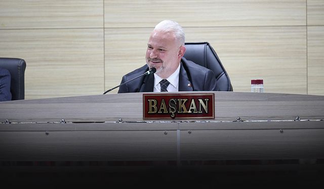 Başkan Pehlivan'dan konser açıklaması... 47 sanatçının ortalama bedeli 1 milyon 900 bin TL!