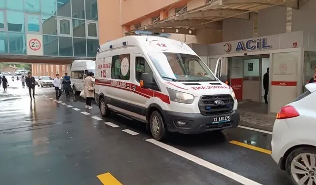 Okulda tavuk döner paniği: 40 öğrenci hastanelik oldu