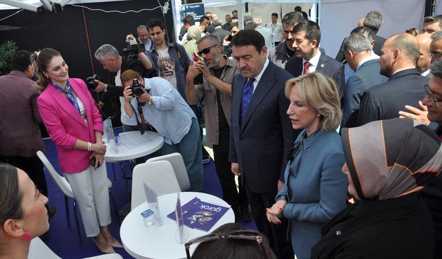 Kütahya'da İstihdam ve Kariyer Fuarı düzenlendi