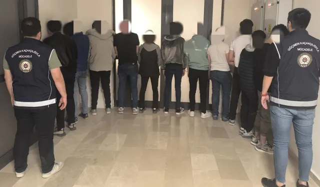 Afyonkarahisar'da göçmen kaçakçılığı operasyonu