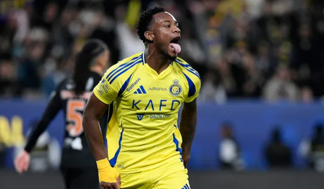 Fenerbahçe resmi teklifte bulundu... Yıldız isim için flaş iddia!