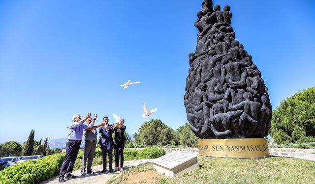 Madımak'ta yitirilen canlar Bayraklı'da anıldı
