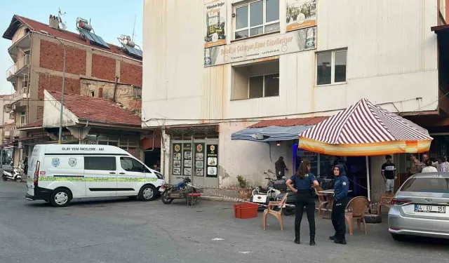 Uşak'ta bıçaklı kavgada 2 kişi ağır yaralandı