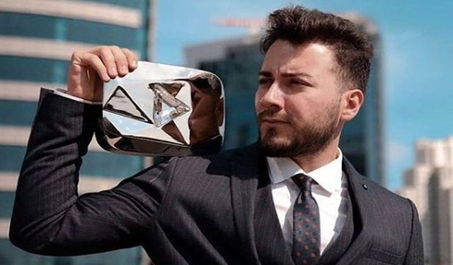 Enes Batur, 16 milyon aboneli kanalını sildi