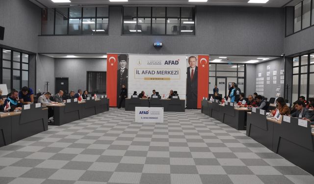 Kütahya'da deprem tatbikatı yapıldı