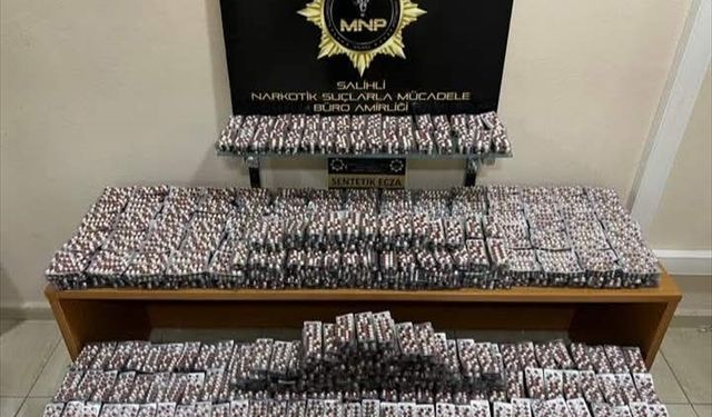 Manisa'da uyuşturucu ticareti yaptıkları iddiasıyla 4 şüpheli tutuklandı