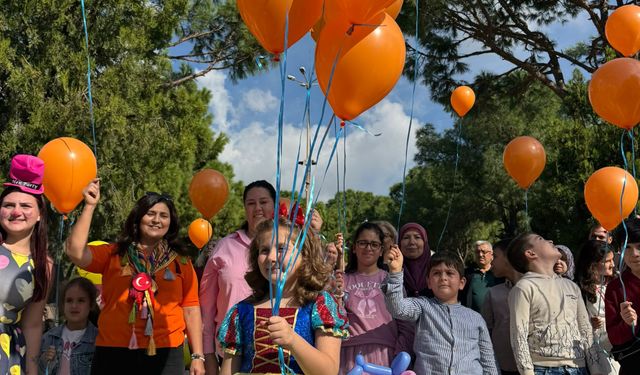 Aydın'da lösemiyi yenen 7 yaşındaki Masal için havaya balon bırakıldı