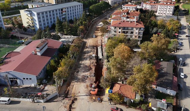 Muğla'da yol çalışmaları sürüyor