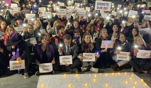 CHP İzmir'in kadınlarından şiddete karşı üç eylem