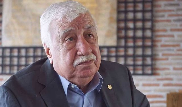 Oyuncu Ahmet Gülhan yaşamını yitirdi