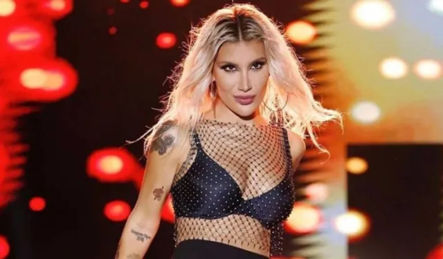 Ünlü şarkıcı Hollanda'da saldırıya uğradı