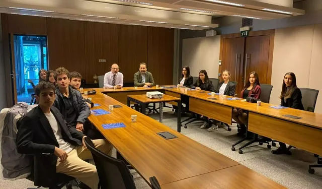 Liselilerin enerji üreten binalar projesi TBMM'ye sunuldu