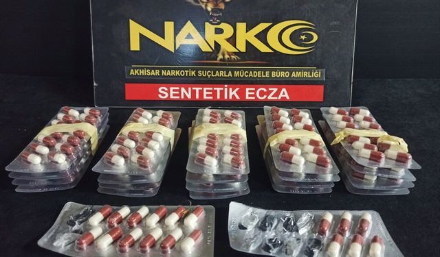 Manisa'da zehir baskını: 11 bin sentetik hap ele geçirildi!