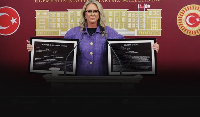 AK Partili Çankırı'dan Tugay'a borç çıkışı... "Tarihe geçeceksiniz!"