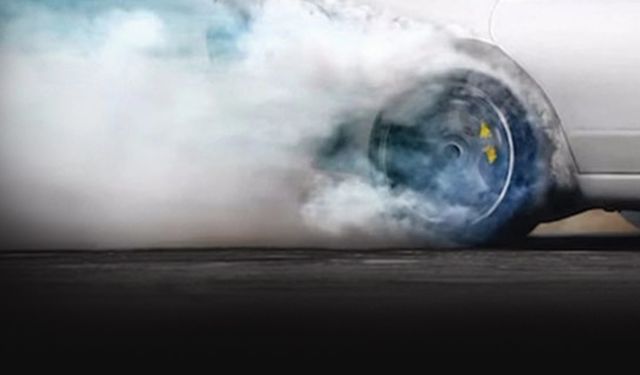 Drift çekti, bedeli ağır oldu: Ehliyetsiz gence 69 bin TL ceza