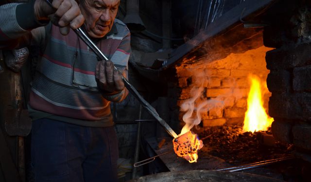 Manisa'da 3 kuşaktır yaşatılan meslek!