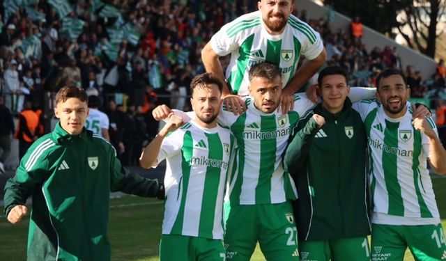 Muğlaspor tam gaz zirveye