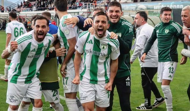 Muğlaspor zirve yarışında