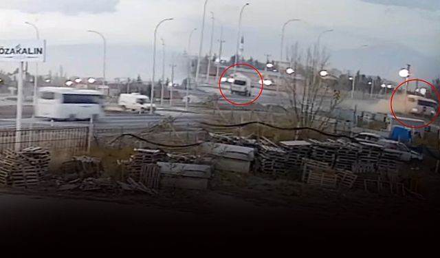 Öğrenci servisi ile kamyonet çarpıştı: Feci kazada 17 yaralı!