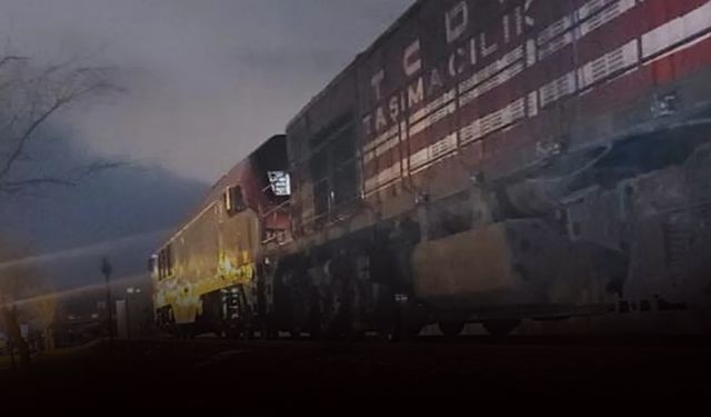 Raylardan geçmeye çalışırken lokomotif çarptı: 16 yaşındaki genç yaşamını yitirdi!