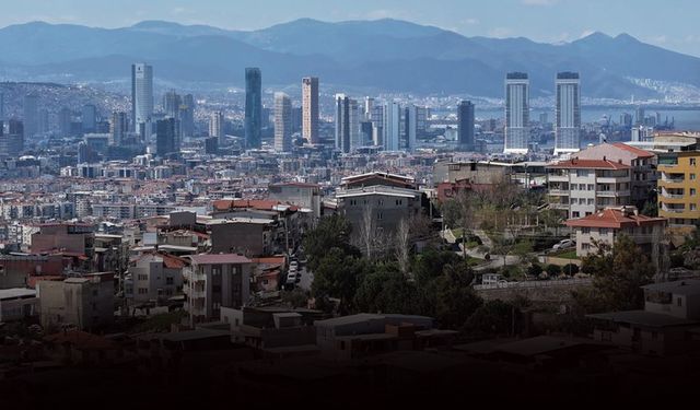 TÜİK verileri açıkladı: İzmirliler yoksullaşıyor!