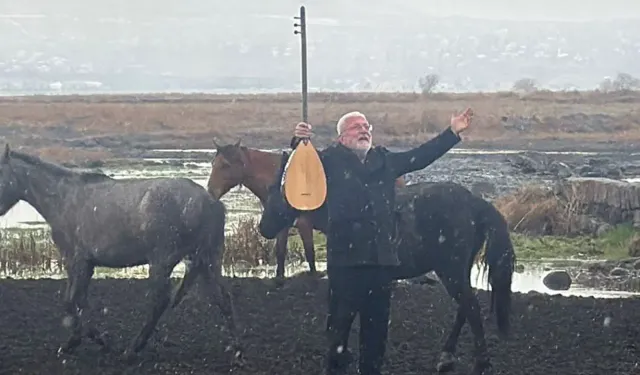 Ünlü sanatçıya at çarptı: 'Az kalsın nalları dikiyordum'
