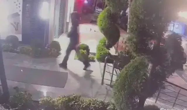 Beylikdüzü'nde 17 yaşındaki şüpheli site güvenliğini vurdu!