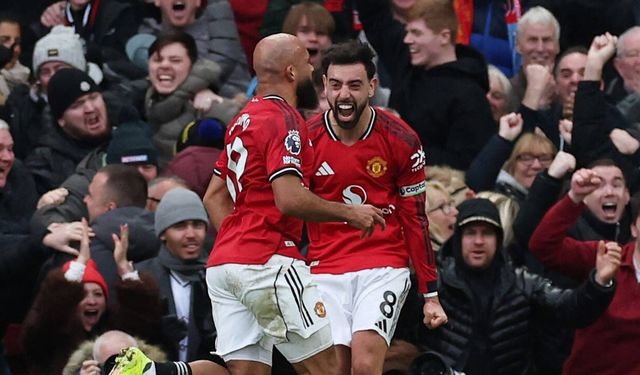 Manchester derbisinde kazanan United!