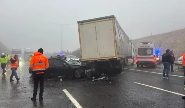 Gaziantep'te zincirleme trafik kazası: Ölü ve yaralılar var