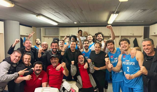 Petkimspor Avrupa'da çeyrek final kapısını araladı