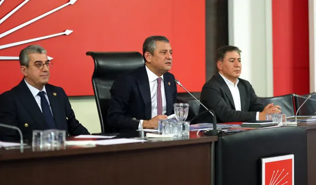 CHP MYK yılın ilk toplantısını yaptı: Gündem Maduro!