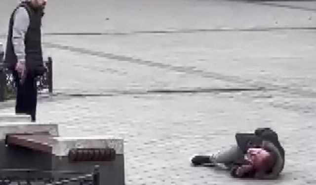 Mısır Çarşısı'nın girişinde silahlı saldırı!