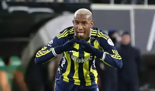 Fenerbahçe, Alanya'da hata yapmadı: Puan farkı 1'e indi!