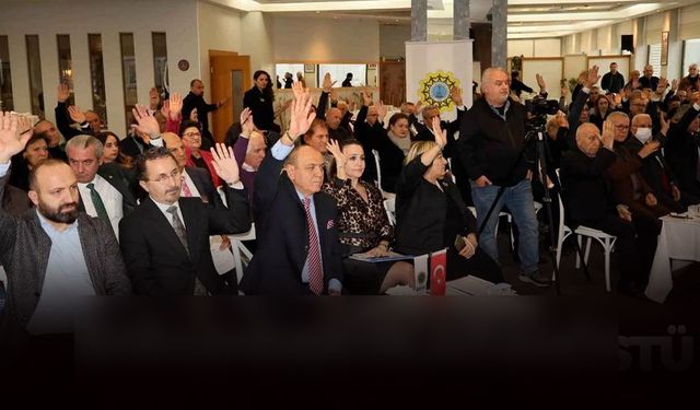 İZSİAD'dan olağanüstü genel kurul kararı!