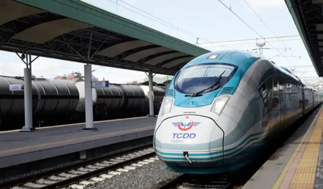 Sömestr tatili öncesi YHT bilet fiyatlarına zam!