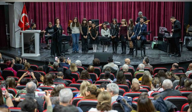 Efsane notalar Bornova’da yankılandı