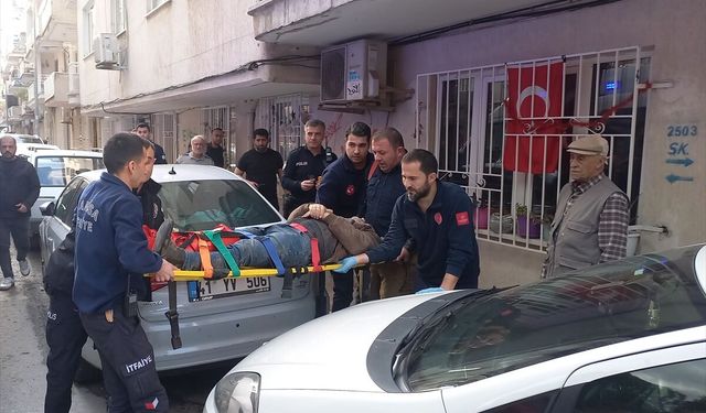 Manisa'da apartman boşluğuna düşen kişi yaralandı