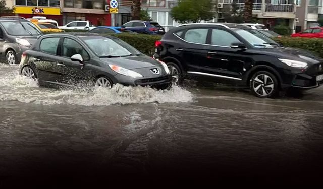 İzmir’de sağanak afetinin bilançosu: 48 saatte 130 mm’yi aşan yağış 1176 ihbar!